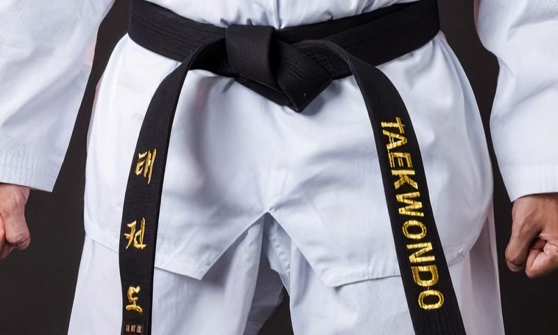 Học Karate bao lâu thì lên đai đen?